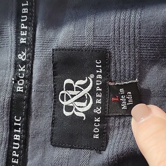 ROCK‎ AND REPUBLIC Men's Gray Casual Shirt Large - Picture 7 of 7